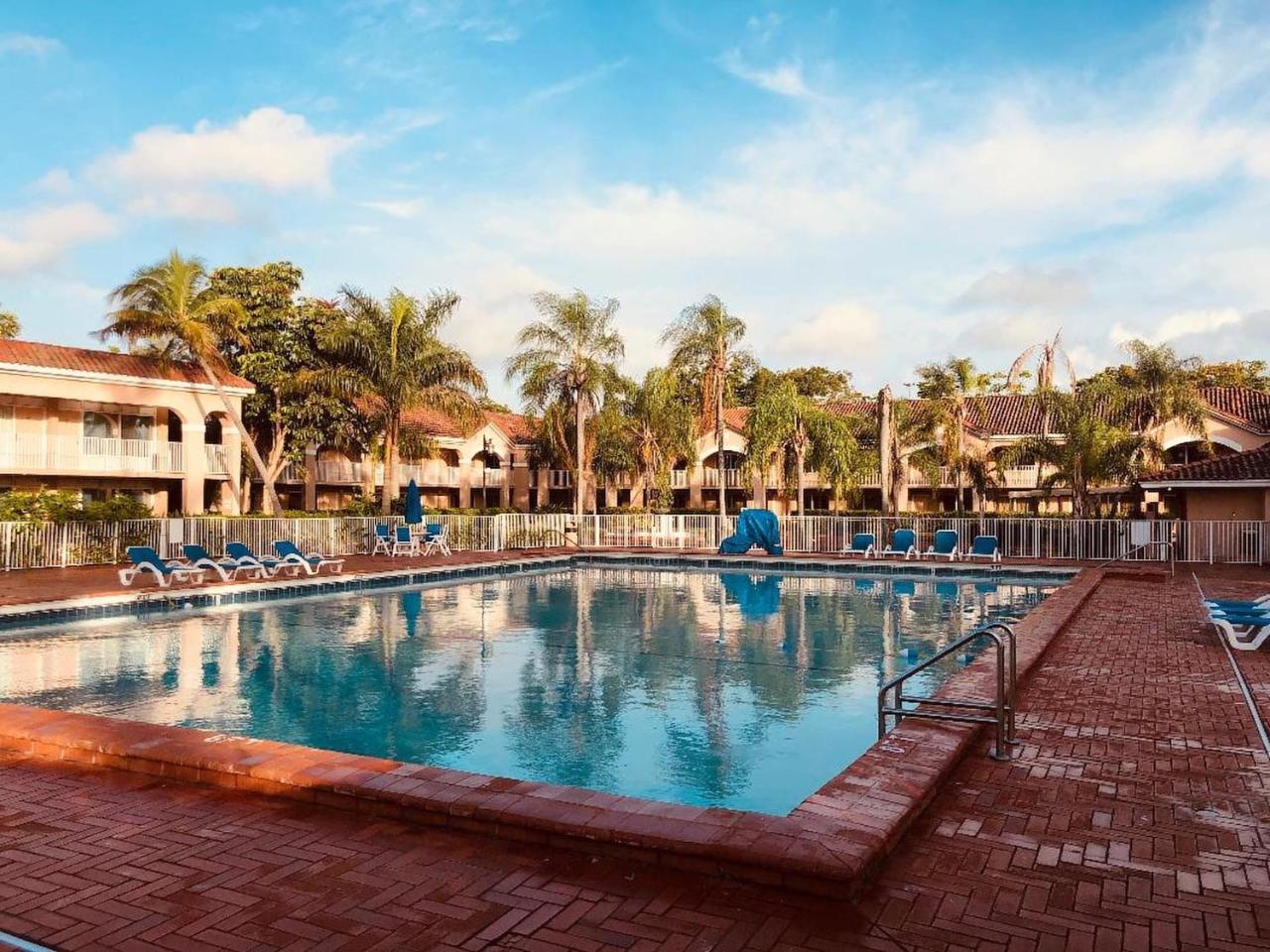 Grand Palms Spa & Golf Resort Pembroke Pines Exterior photo